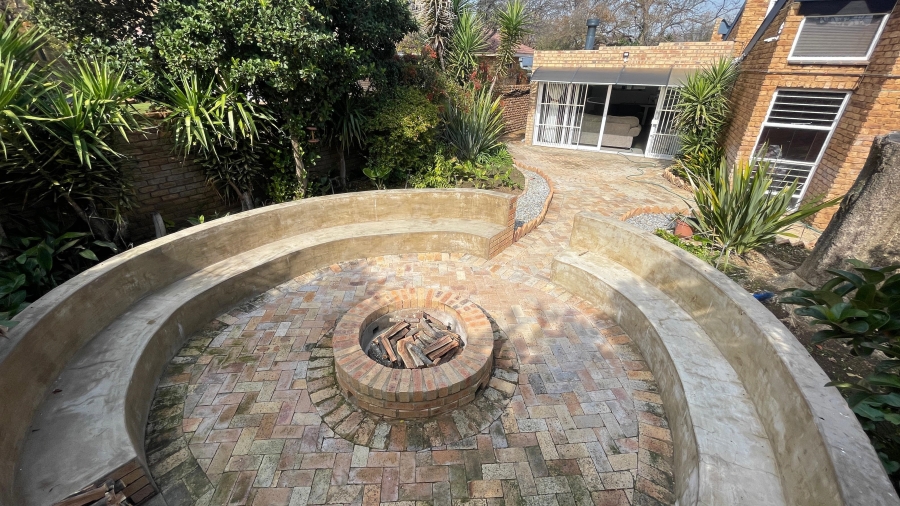 4 Bedroom Property for Sale in Van Der Hoff Park North West
